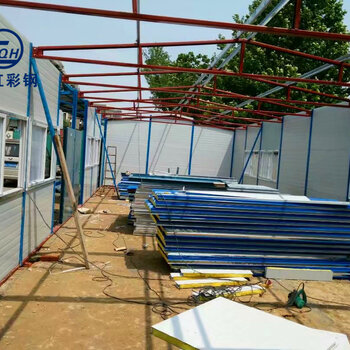 滄州搭建住人彩鋼房及運河生產(chǎn)巖棉板活動房的綜合應用
